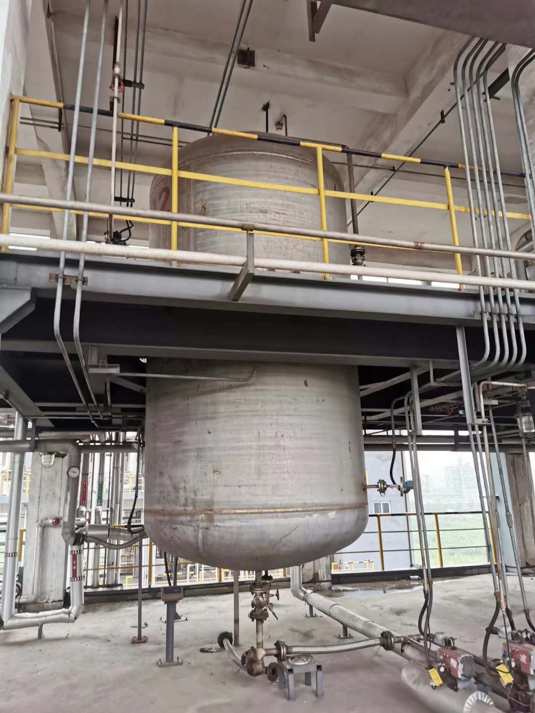 二手不銹鋼緩沖罐型號